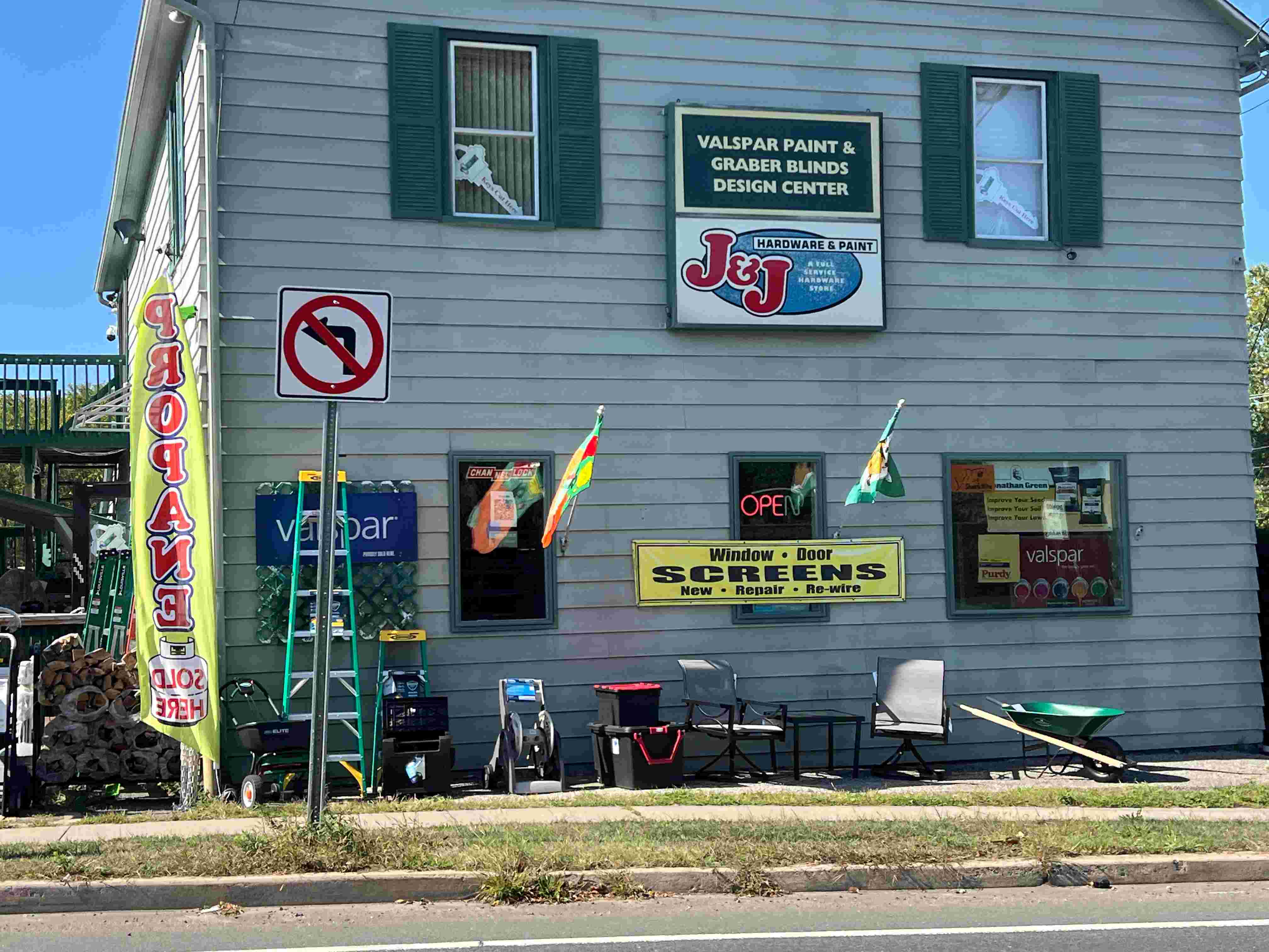 Photo of J & J Hardware & Paint