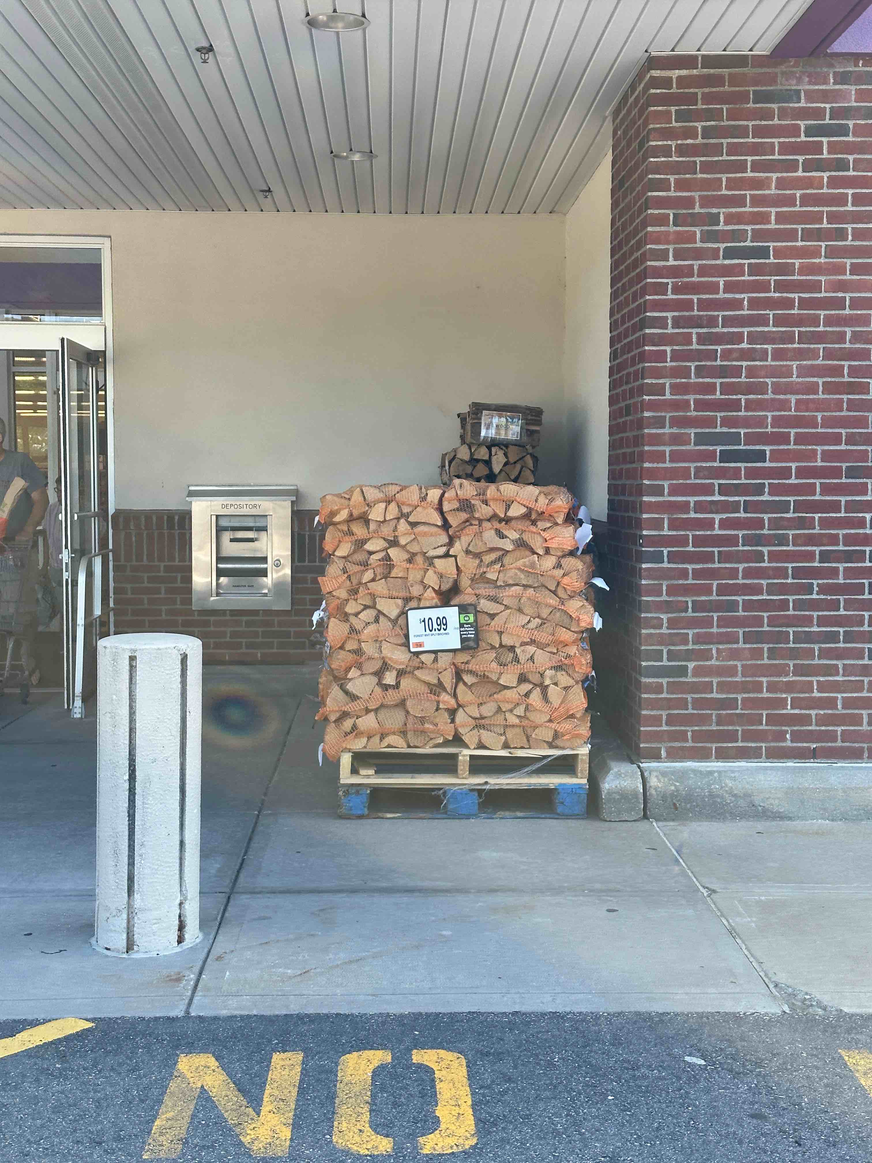 Photo of Torrington Stop & Shop