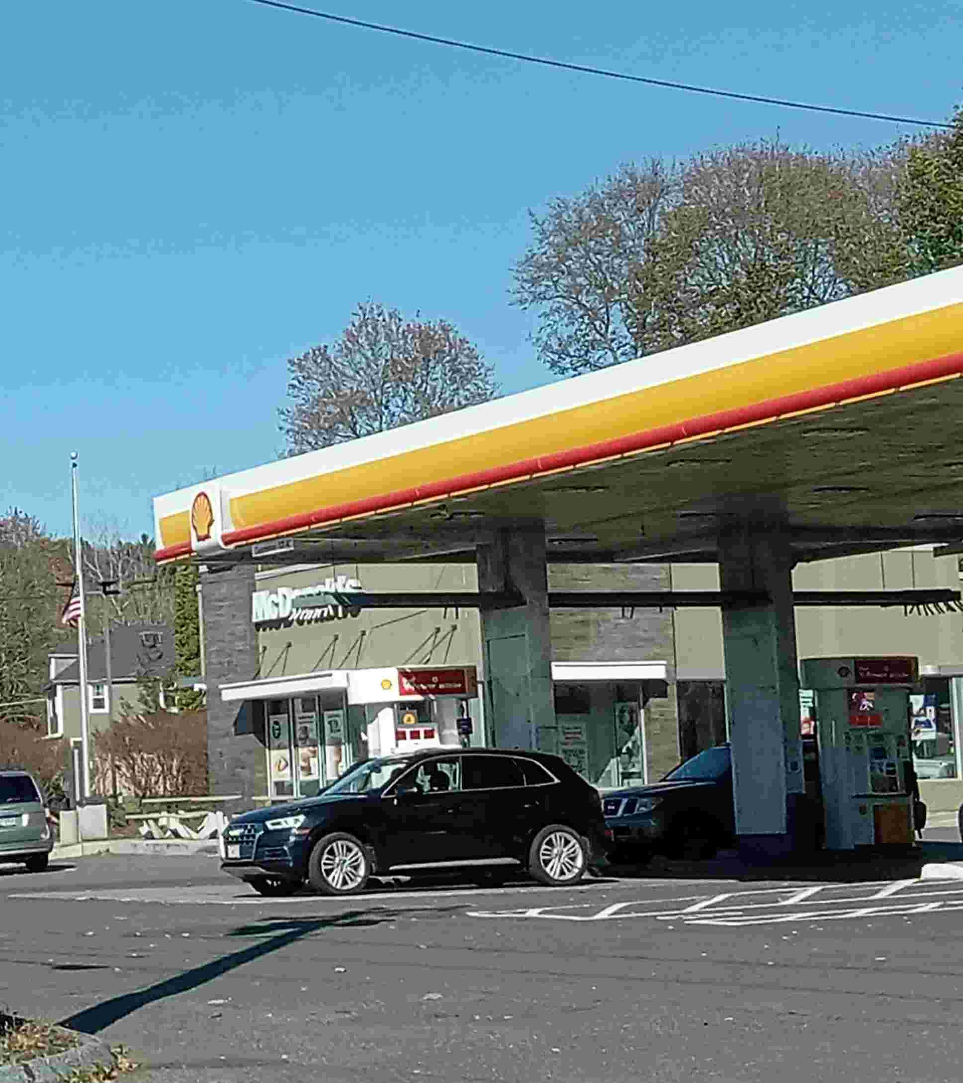 Photo of Shell