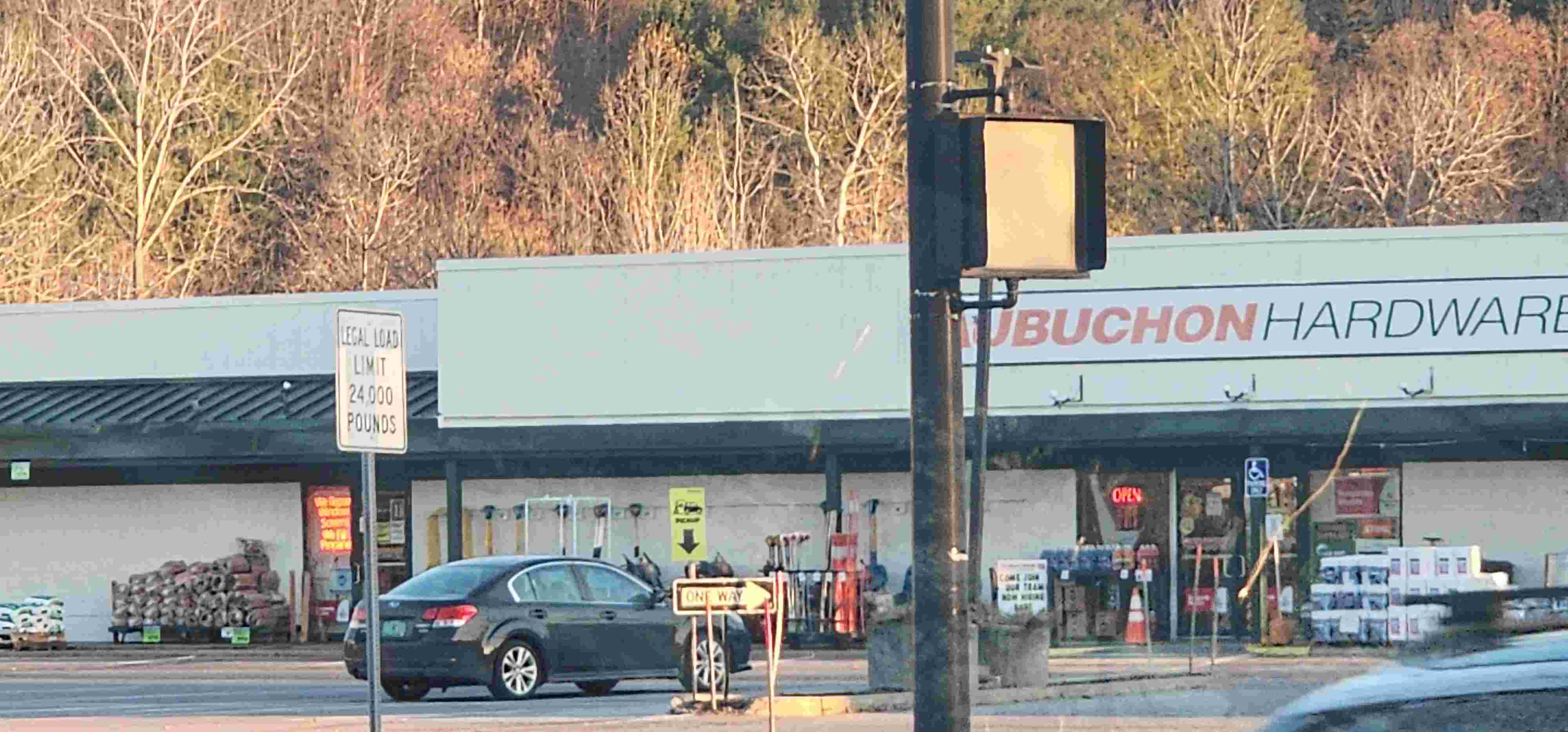 Photo of Aubuchon Hardware