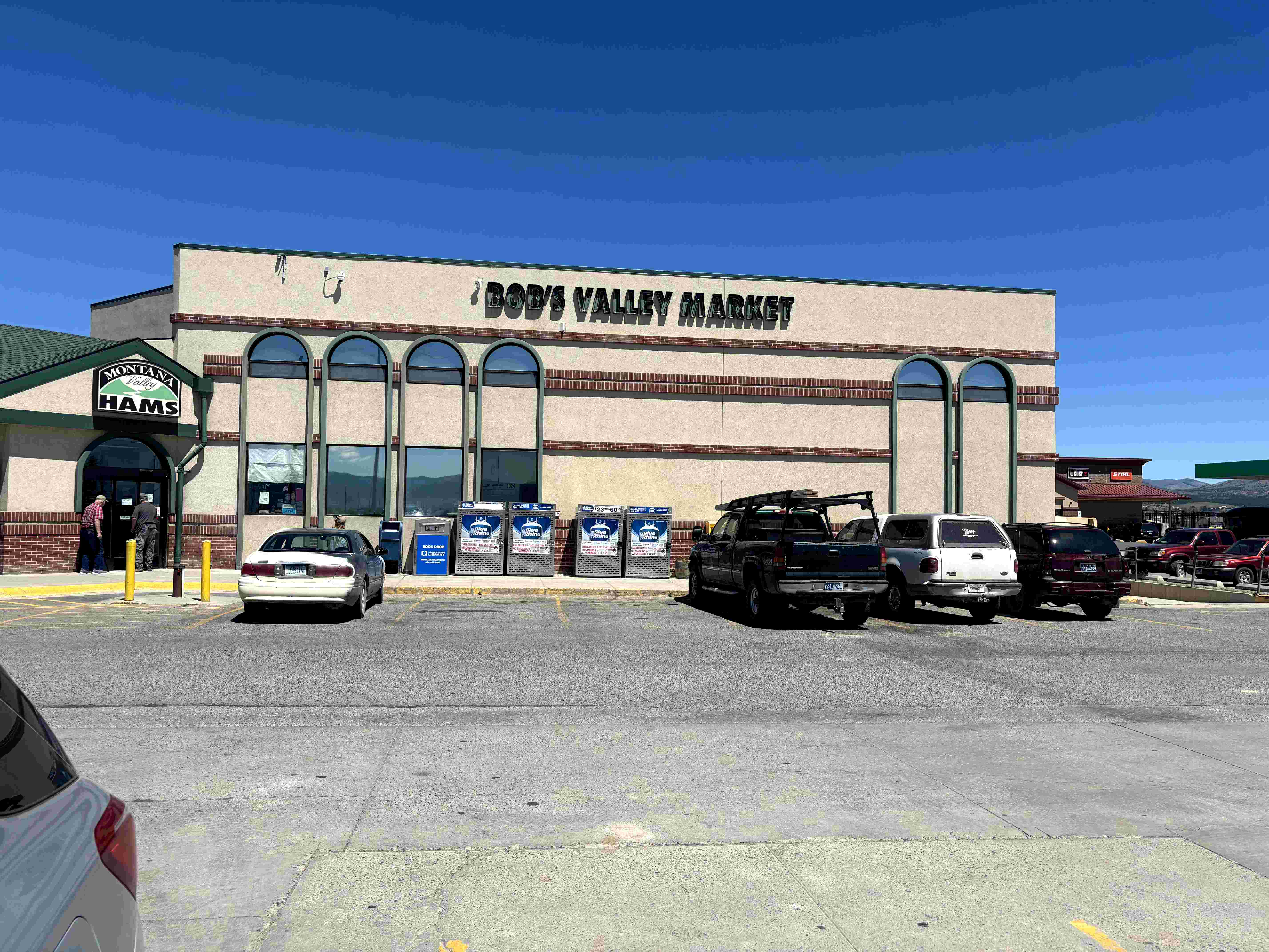 Photo of Bob’s Valley Market