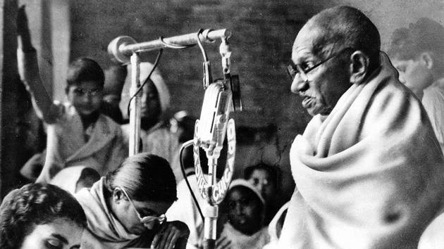 photo-Mahatma Gandhi 1948