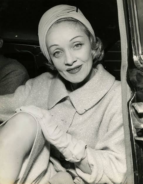 photo-Marlene Dietrich 1986