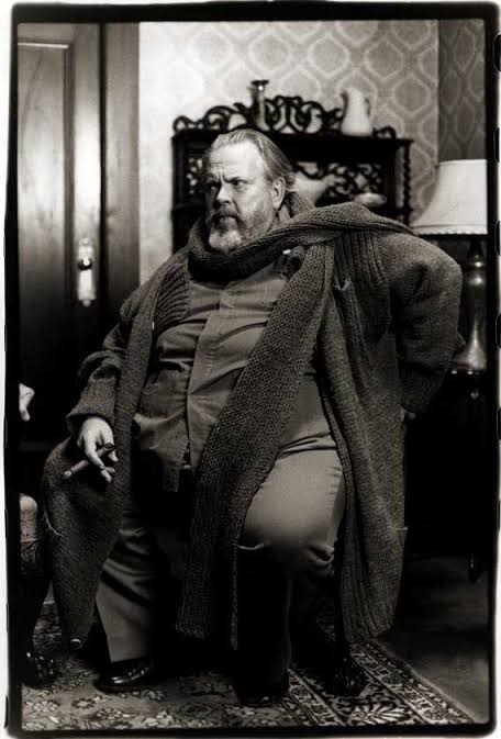 photo-Orson Welles 1985