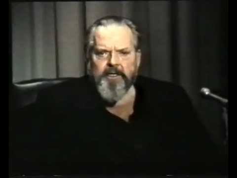 photo-Orson Welles 1981