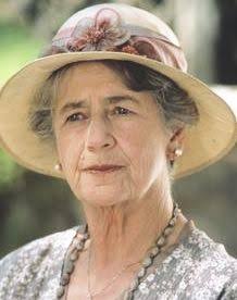 photo-Peggy Ashcroft 1982