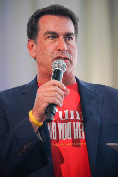 photo-Rob Riggle 2024
