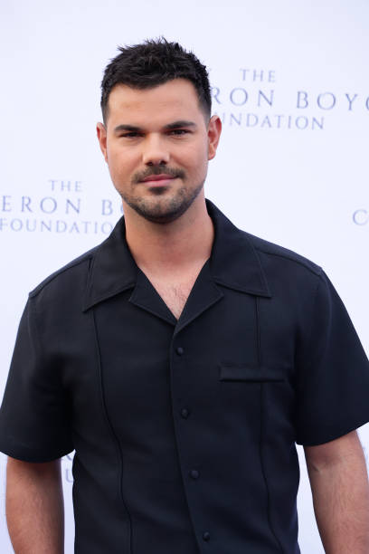 photo-Taylor Lautner 2024