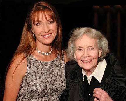 photo-Teresa Wright 2001