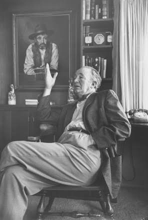 photo-Walter Brennan 1973