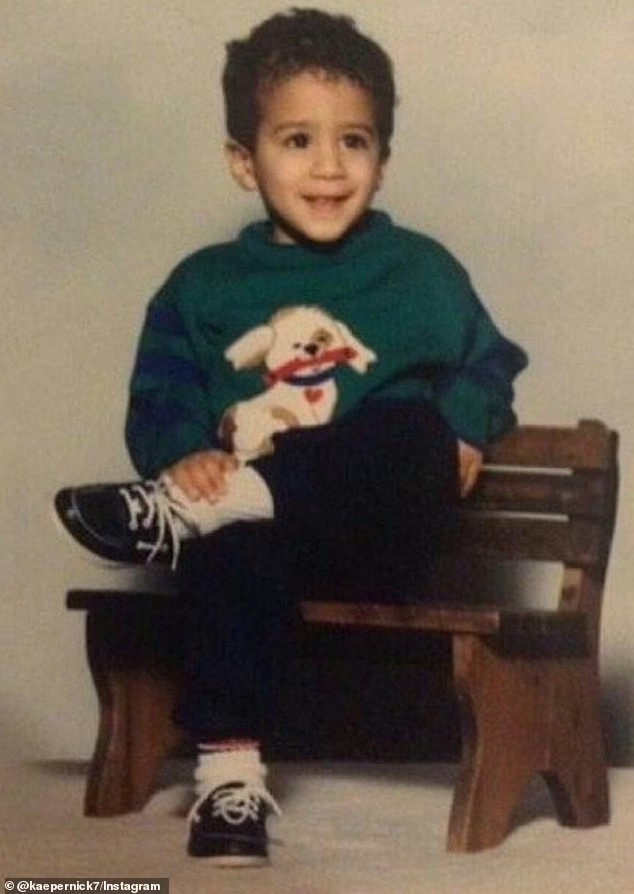 photo-Colin Kaepernick 1990