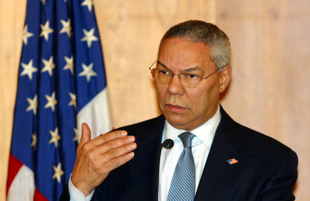 photo-Colin Powell 2002