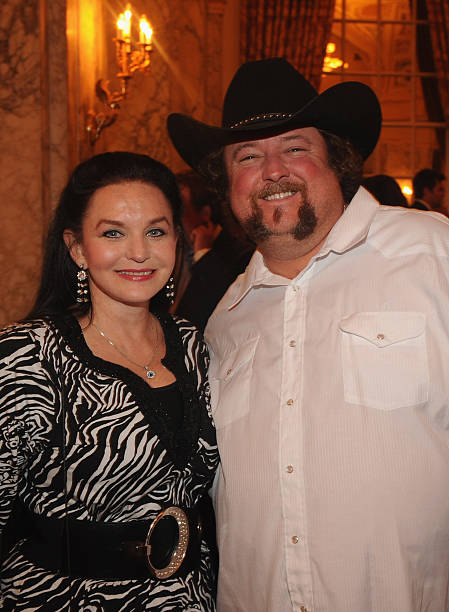 photo-Crystal Gayle 2011