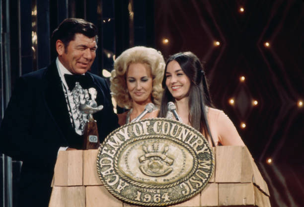 photo-Crystal Gayle 1974