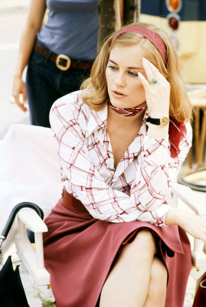 photo-Cybill Shepherd 1975