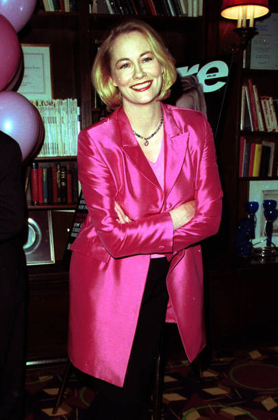 photo-Cybill Shepherd 2000