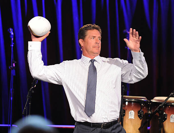 photo-Dan Marino 2010