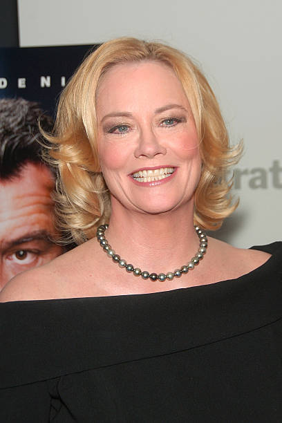 photo-Cybill Shepherd 2009
