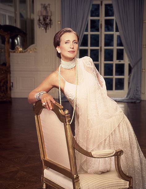 photo-Danielle Steel 1996