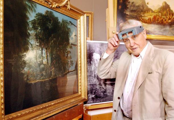 photo-David Attenborough 2004