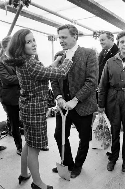 photo-David Attenborough 1968