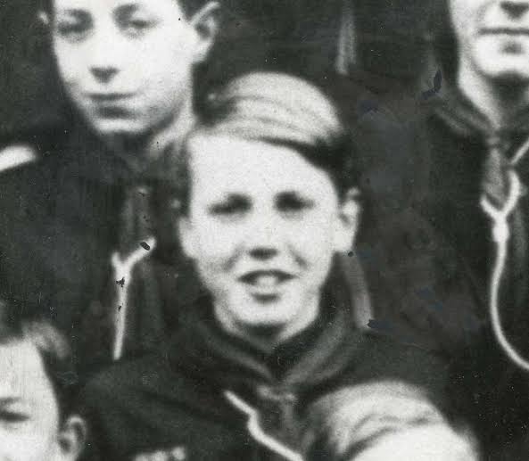 photo-David Attenborough 1940