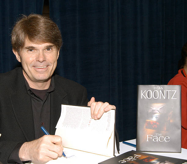 photo-Dean Koontz 2003