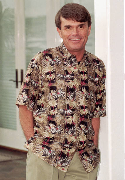 photo-Dean Koontz 2000