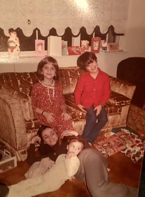 photo-Debbie Gibson 1974