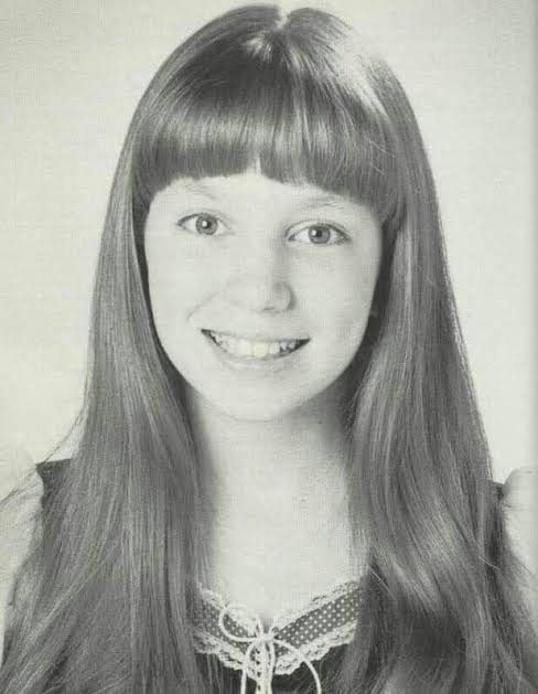 photo-Debbie Gibson 1983