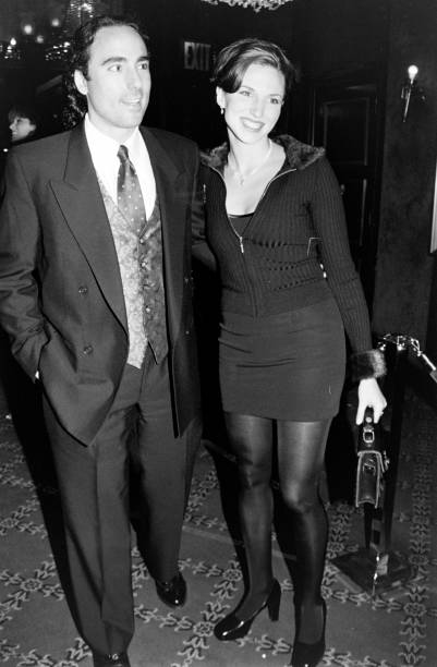 photo-Debbie Gibson 1997