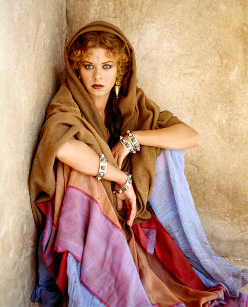 photo-Debra Messing 2000