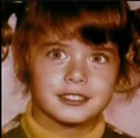 photo-Debra Messing 1971