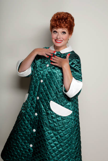 photo-Debra Messing 2019