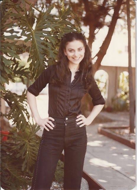 photo-Delta Burke 1972