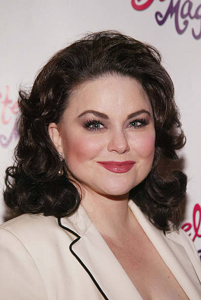 photo-Delta Burke 2004
