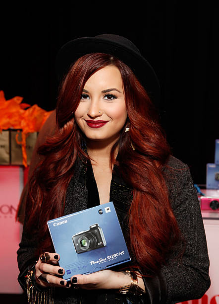 photo-Demi Lovato 2011