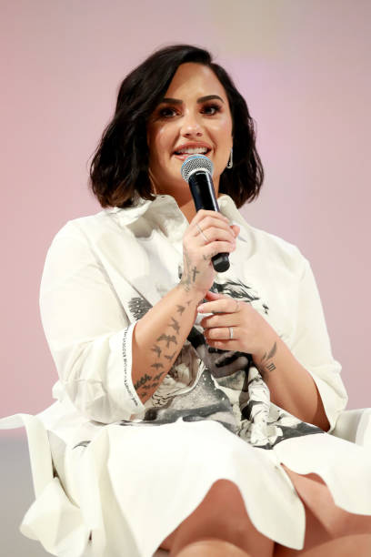 photo-Demi Lovato 2019