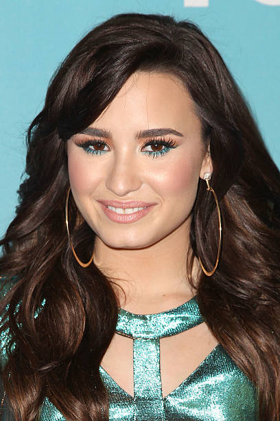 photo-Demi Lovato 2012