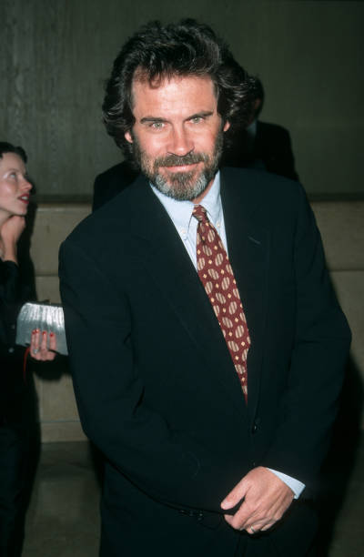 photo-Dennis Miller 1999
