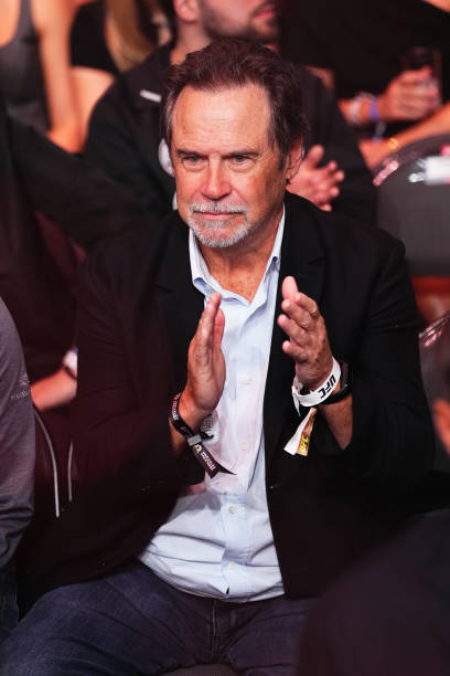 photo-Dennis Miller 2024