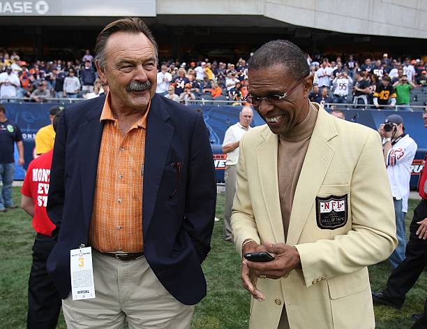 photo-Dick Butkus 2009