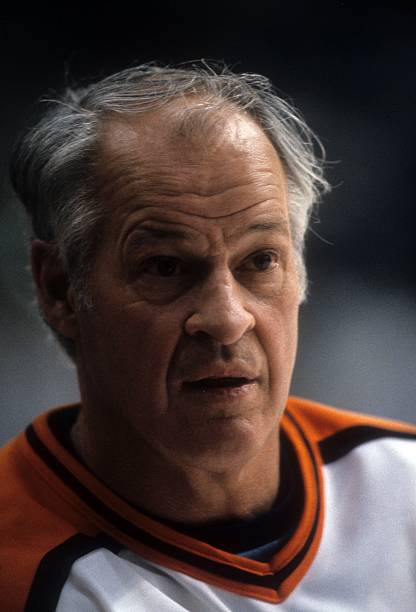 photo-Gordie Howe 1985