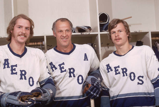photo-Gordie Howe 1973
