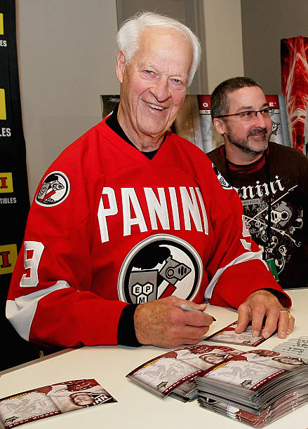 photo-Gordie Howe 2012