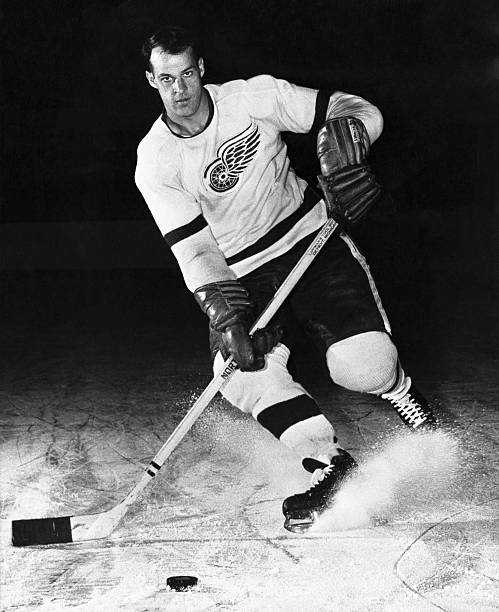 photo-Gordie Howe 1956