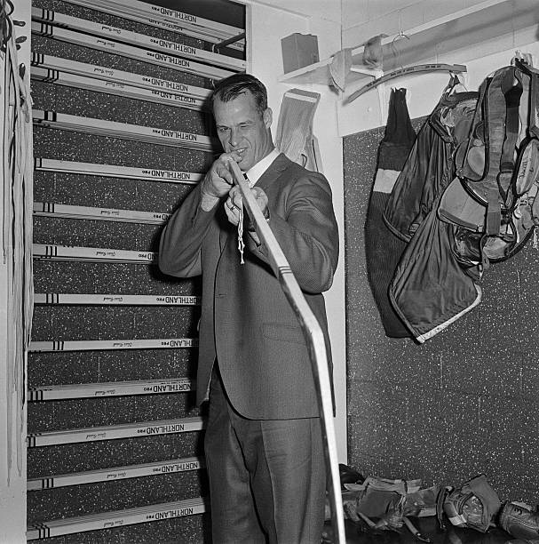 photo-Gordie Howe 1964