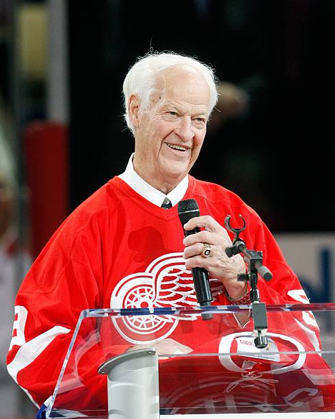 photo-Gordie Howe 2009
