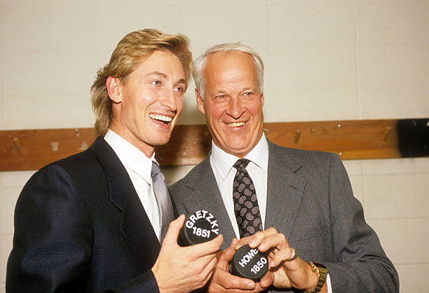 photo-Gordie Howe 1989
