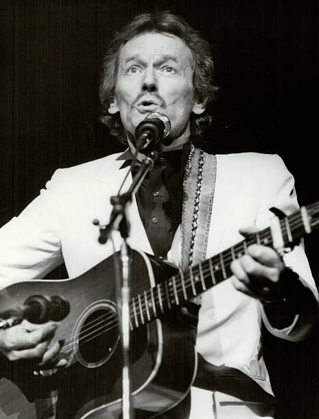 photo-Gordon Lightfoot 1981
